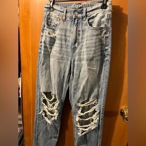 american eagle mom jeans!